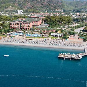 Fantasia Hotel Deluxe Kemer - Ultra All Inclusive